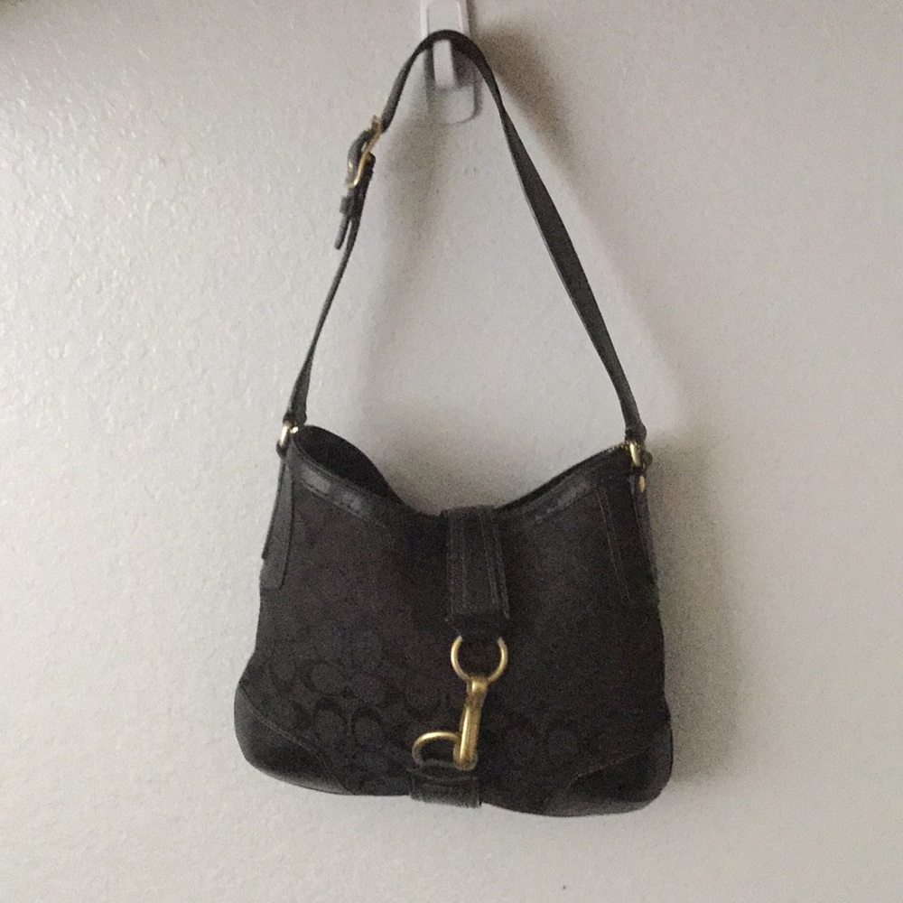 Coach shoulder bag